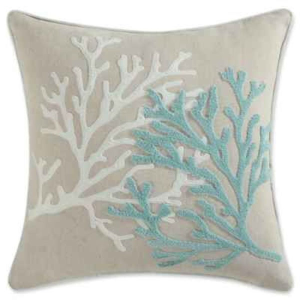 Charming Pillow Decorative Ideas To Apply Asap 27