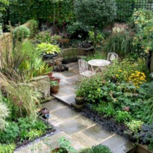 Amazing Garden Design Ideas For Small Space To Try 29