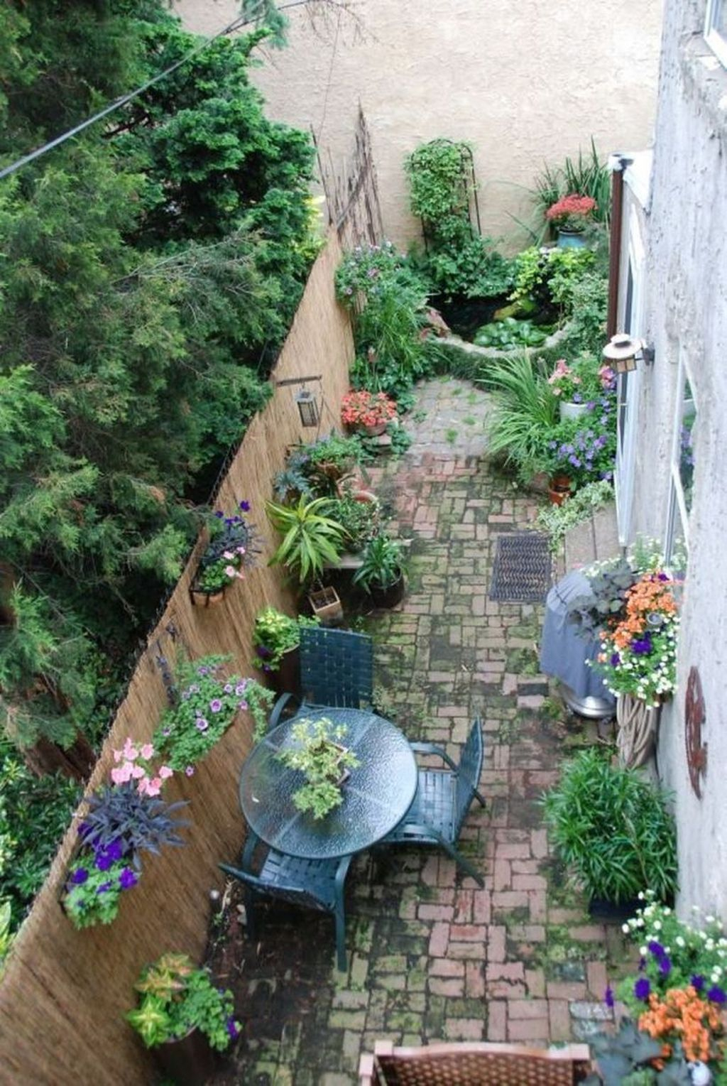 Amazing Garden Design Ideas For Small Space To Try 30