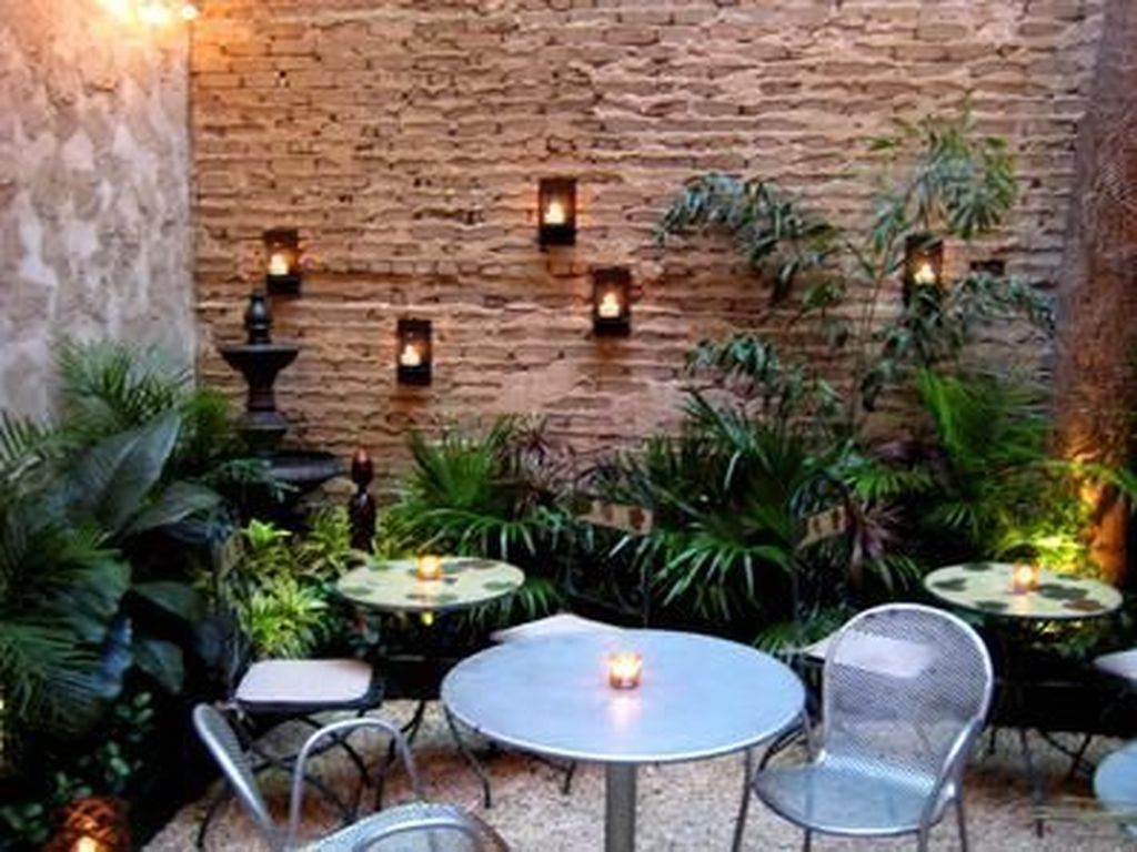 Amazing Garden Design Ideas For Small Space To Try 32