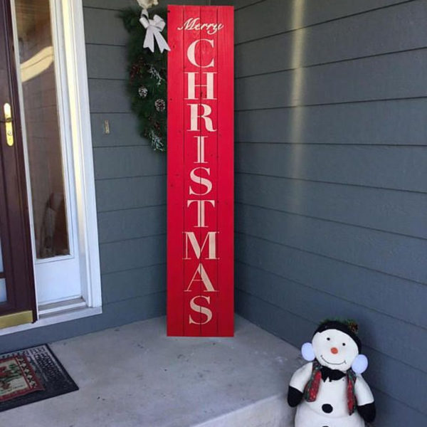 Creative Christmas Door Decoration Ideas To Inspire You 04