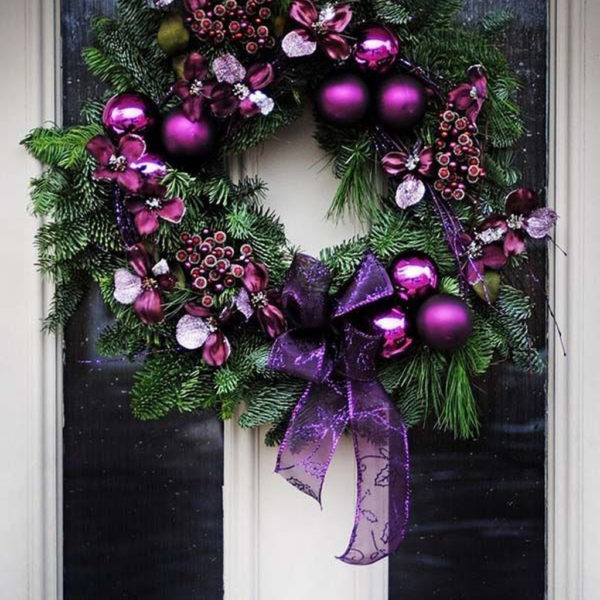 Creative Christmas Door Decoration Ideas To Inspire You 22
