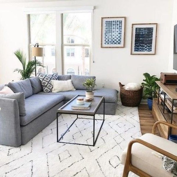 Enchanting Living Room Decor Ideas That Trending This Winter 25
