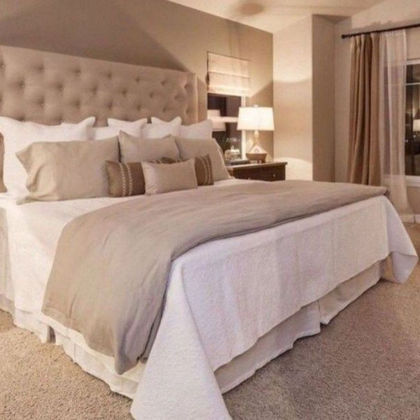 Extraordinary Master Bedroom Design Ideas You Have To Try 31
