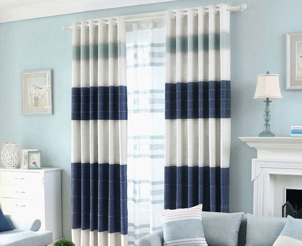 Inexpensive Living Room Curtain Design Ideas On A Budget 15