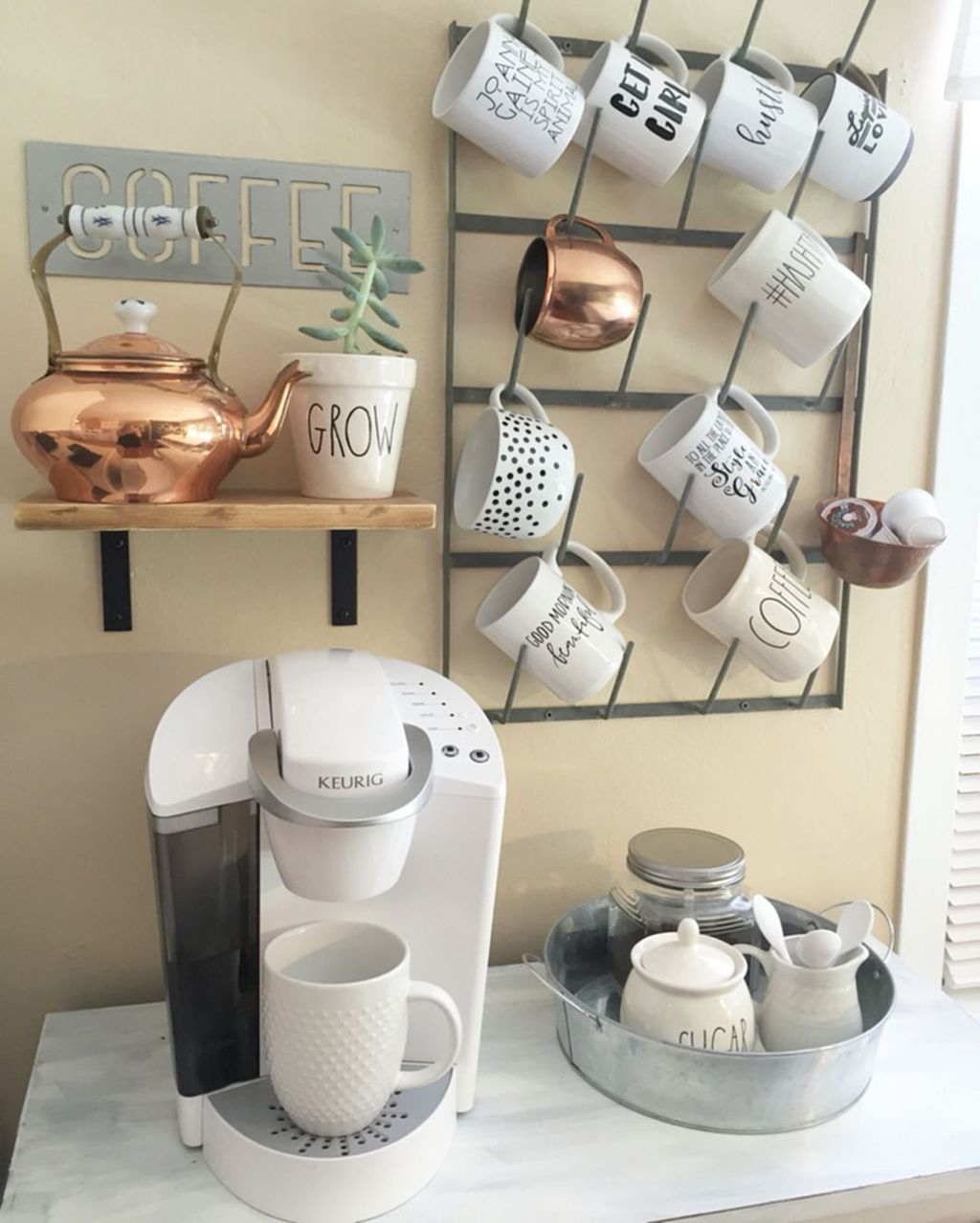 Magnificient Home Coffee Bar Design Ideas You Must Have 27