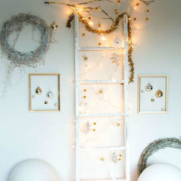 Pretty Space Decoration Ideas With Christmas Tree Lights 34