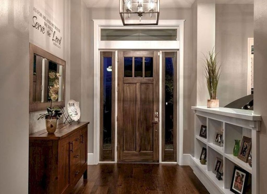 Splendid Entryway Home Décor Ideas That Make Your Place Look Cool 33