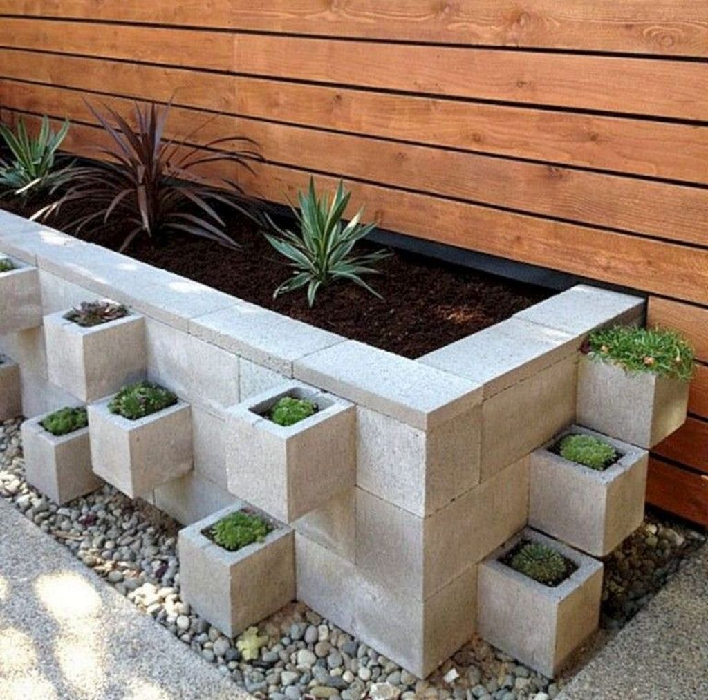 Stylish Garden Design Ideas With Cinder Block To Try 15