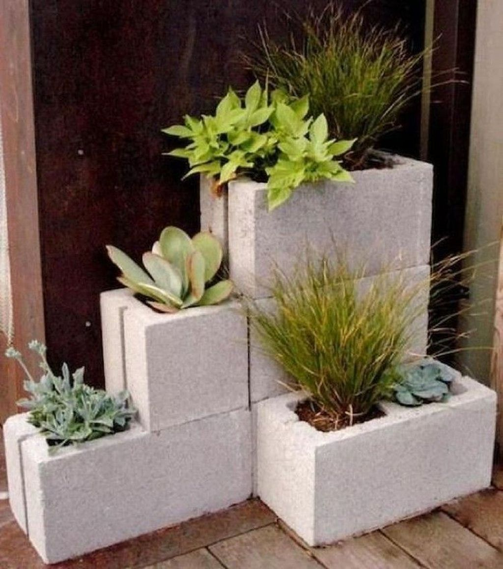 Stylish Garden Design Ideas With Cinder Block To Try 23
