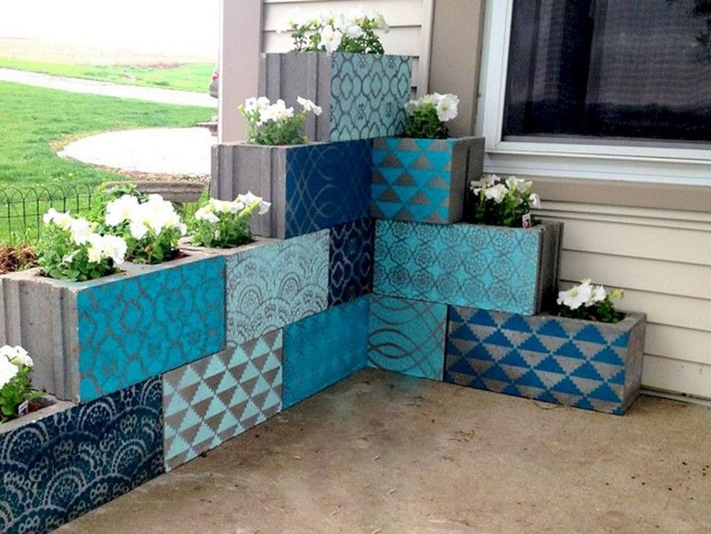 Stylish Garden Design Ideas With Cinder Block To Try 39