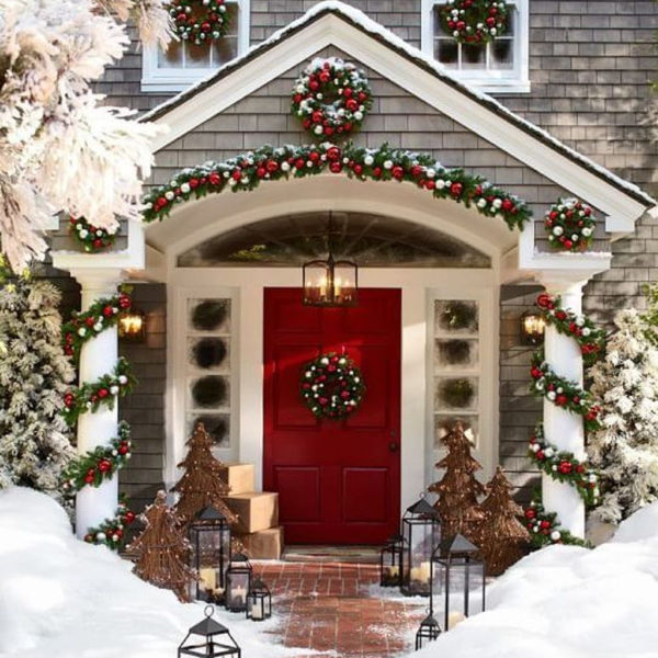 Unique Christmas Decoration Ideas For Front Porch 02