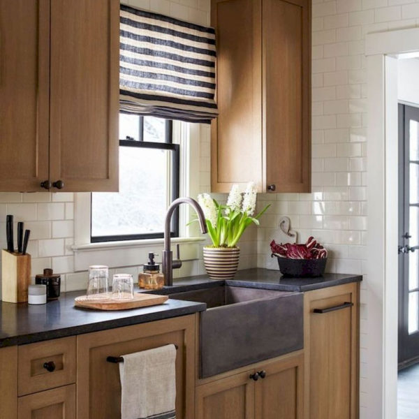 Adorable Kitchen Cabinet Ideas That Looks Neat To Try 15