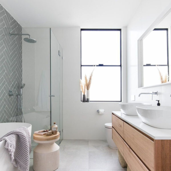 Best Minimalist Bathroom Design Ideas That Trendy Now 17