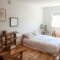 Best Minimalist Bedroom Design Ideas To Try Asap 18