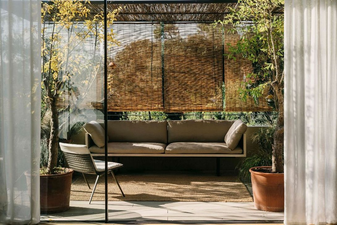 Best Minimalist Furniture Design Ideas For Your Outdoor Area 37