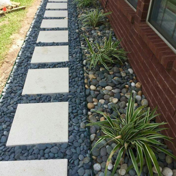 Casual Rock Garden Landscaping Design Ideas To Try This Year 17
