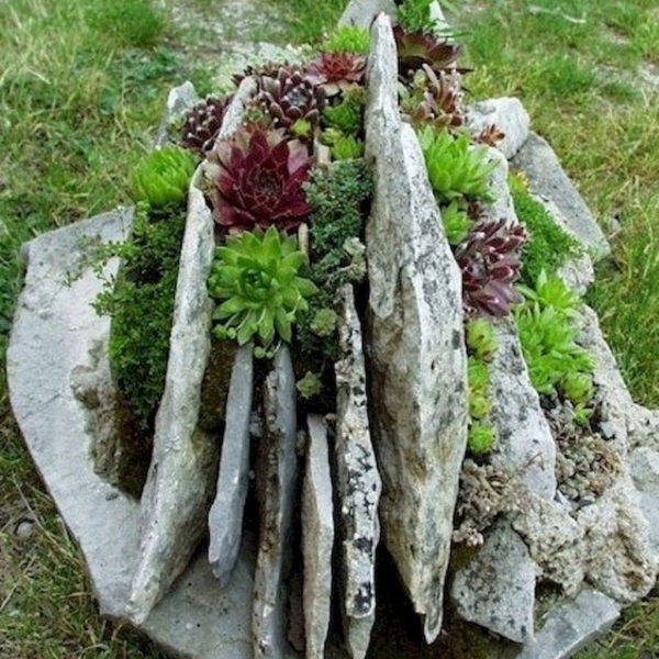 Casual Rock Garden Landscaping Design Ideas To Try This Year 30