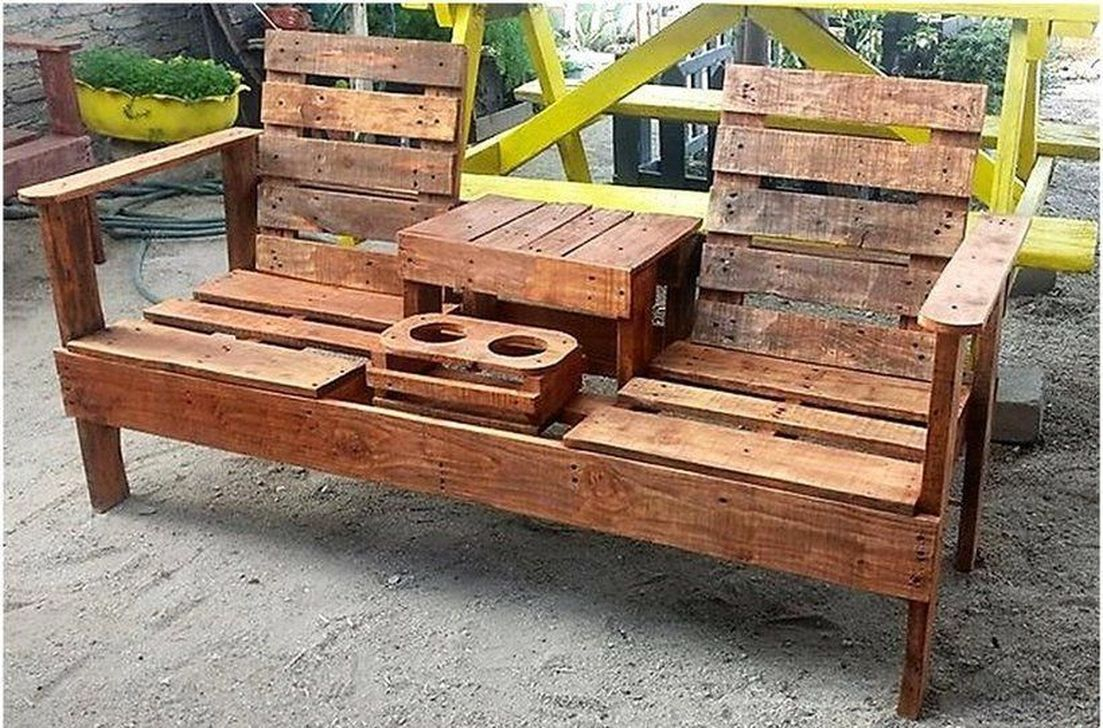 Popular Diy Chair Pallet Design Ideas That You Can Try 13