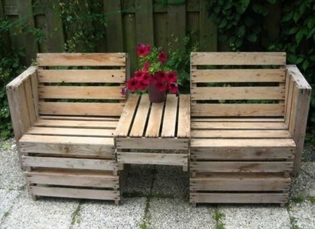 Popular Diy Chair Pallet Design Ideas That You Can Try 30