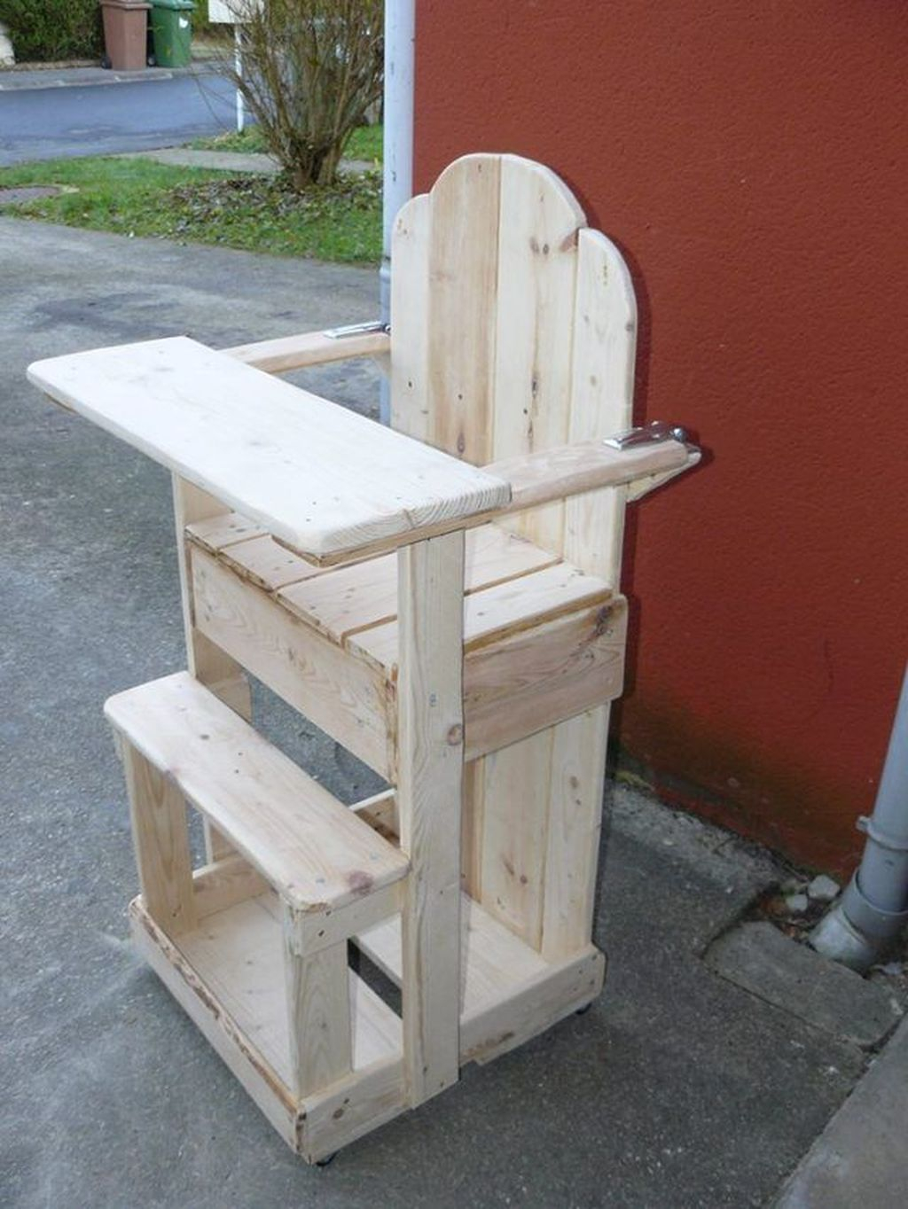 Popular Diy Chair Pallet Design Ideas That You Can Try 34