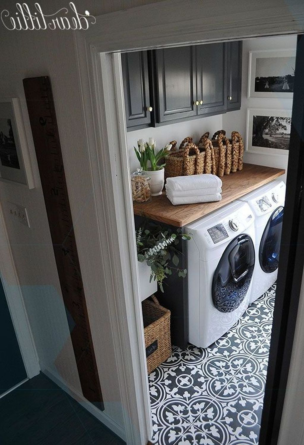 Best Laundry Room Design Ideas To Try This Season 17