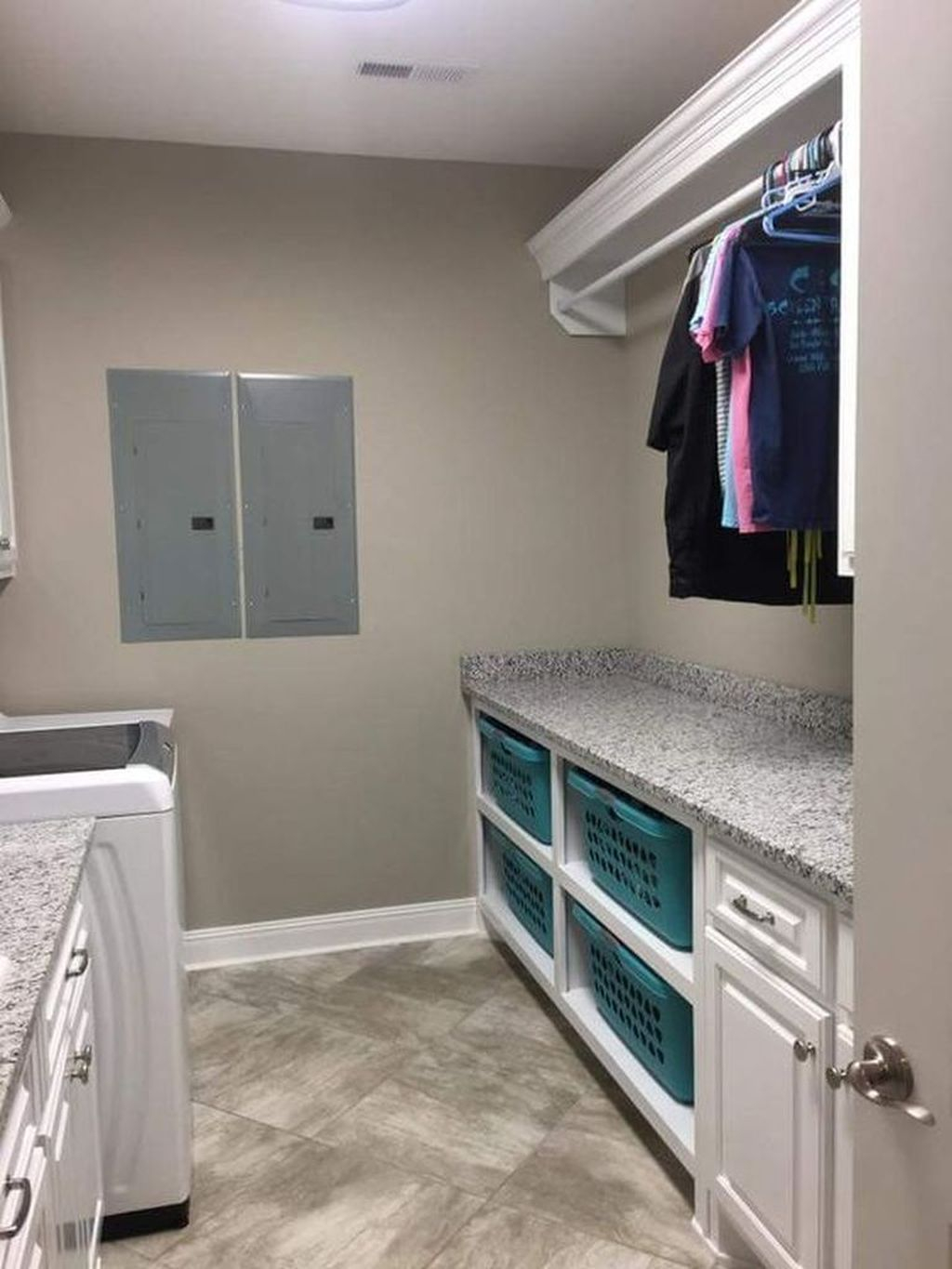 Best Laundry Room Design Ideas To Try This Season 32