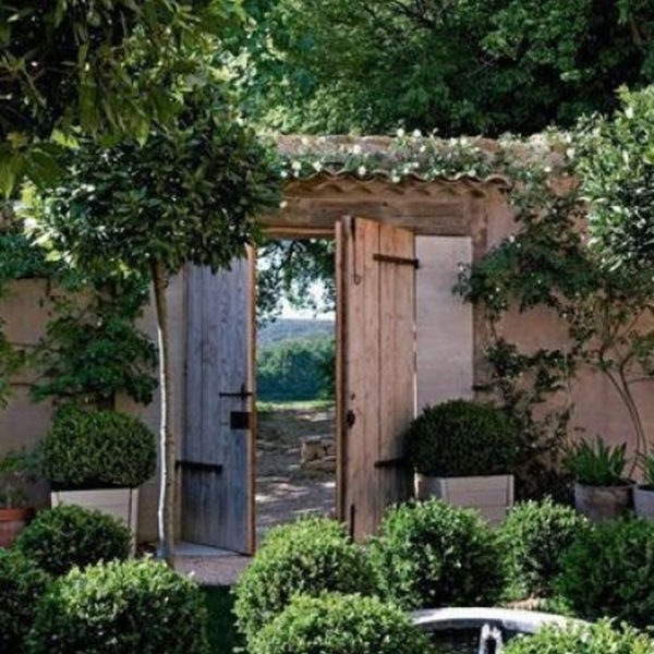 Captivating French Country Patio Ideas That Make Your Flat Look Great 12