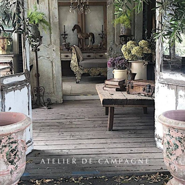 Captivating French Country Patio Ideas That Make Your Flat Look Great 21