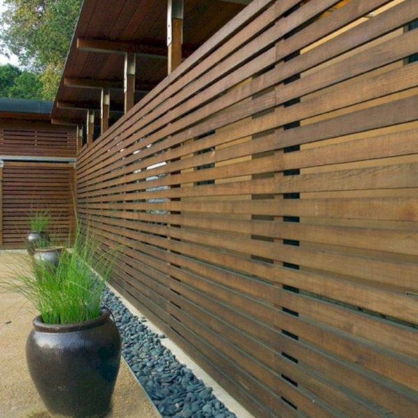 Charming Privacy Fence Design Ideas For You 07