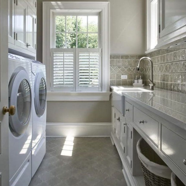 Elegant Laundry Room Design Ideas To Copy Today 26