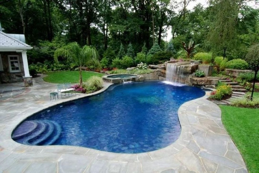 Excellent Small Swimming Pools Ideas For Small Backyards 03