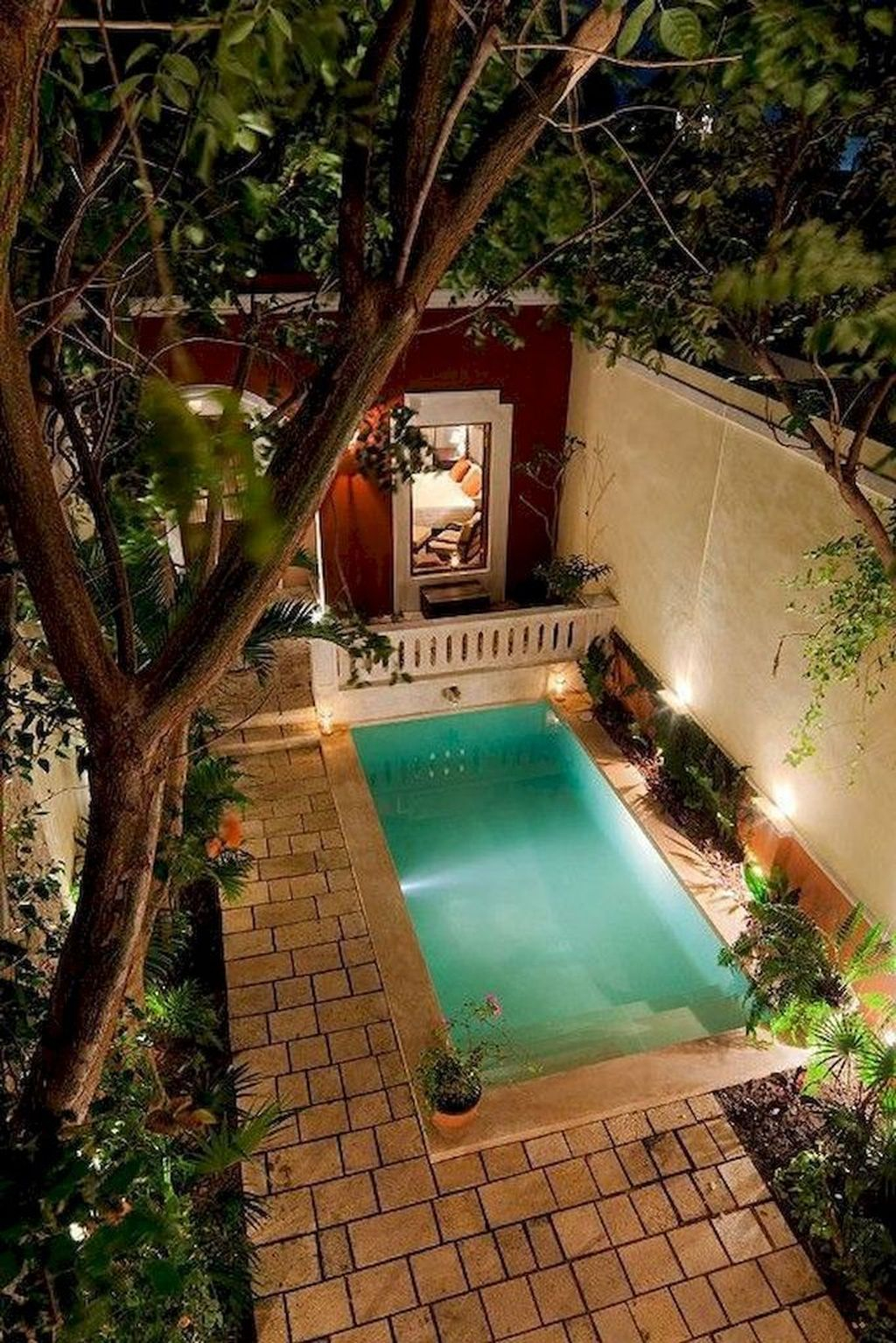 Excellent Small Swimming Pools Ideas For Small Backyards 38