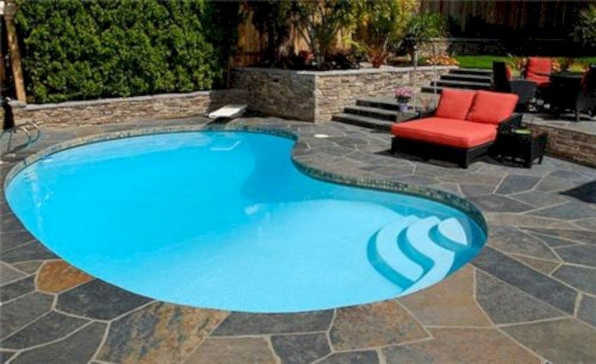 Excellent Small Swimming Pools Ideas For Small Backyards 46