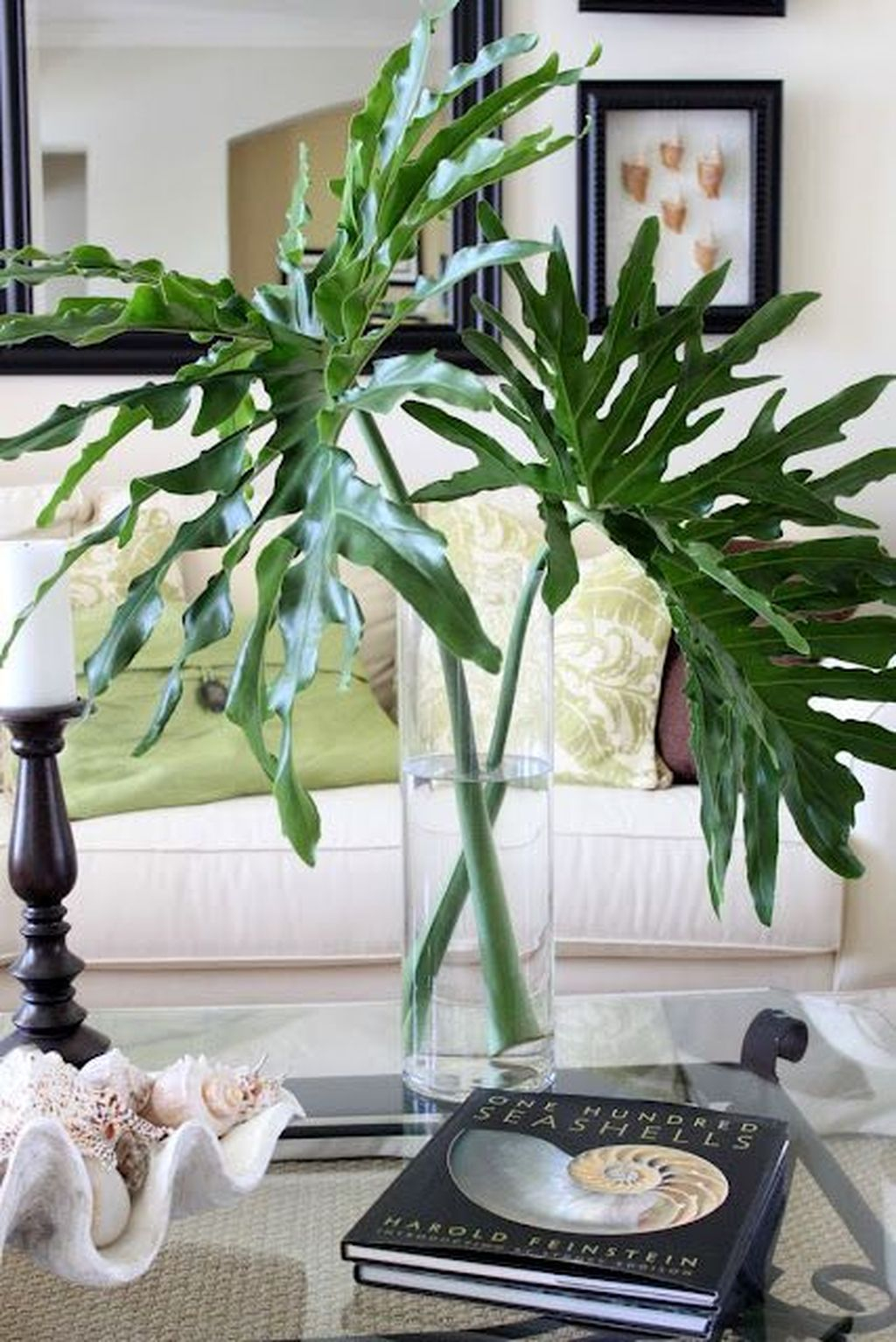 Splendid Tropical Leaf Decor Ideas For Home Design 01