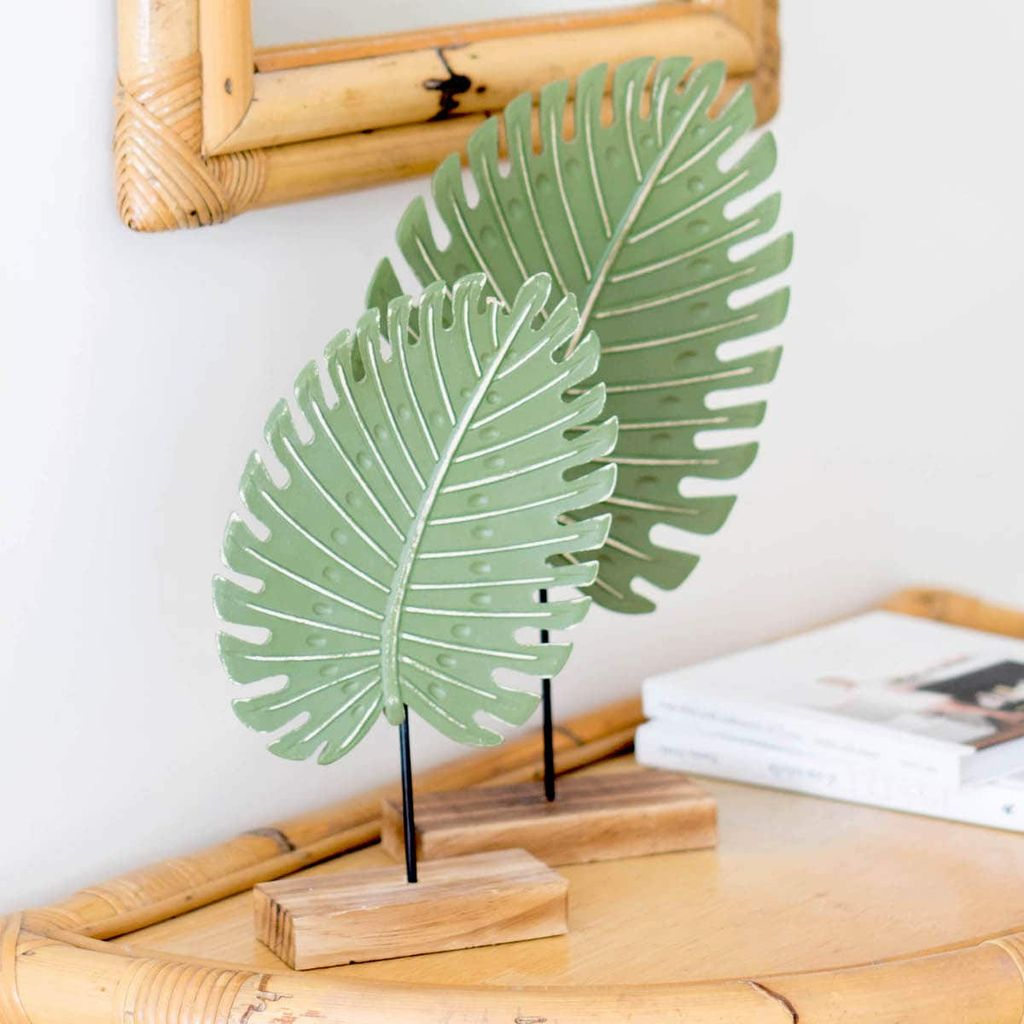 Splendid Tropical Leaf Decor Ideas For Home Design 21