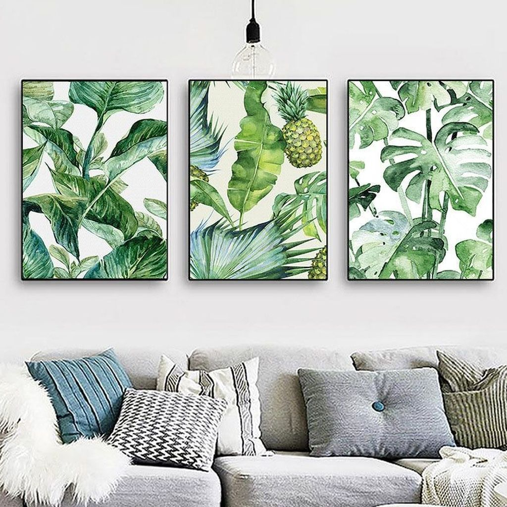 Splendid Tropical Leaf Decor Ideas For Home Design 29
