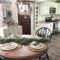 Adorable Fall Farmhouse Dining Room Decor Ideas 26