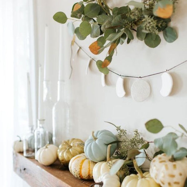 Attractive Fall Decor Ideas For Your Apartment To Try This Year 02