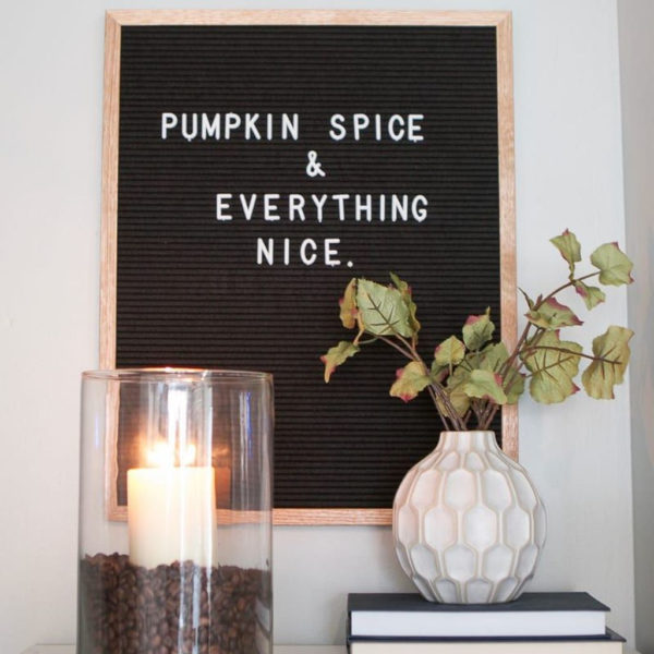 Attractive Fall Decor Ideas For Your Apartment To Try This Year 19