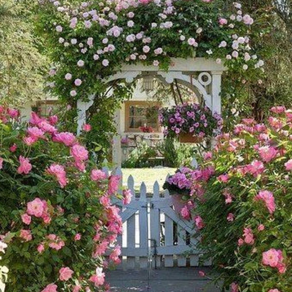 Beautiful Cottage Garden Ideas For Outdoor Space 13