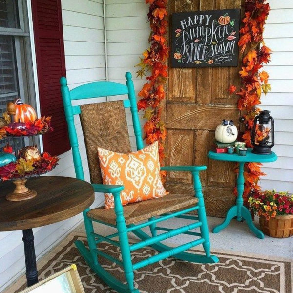 Beautiful Fall Porch Decor Ideas That Looks Modern 30