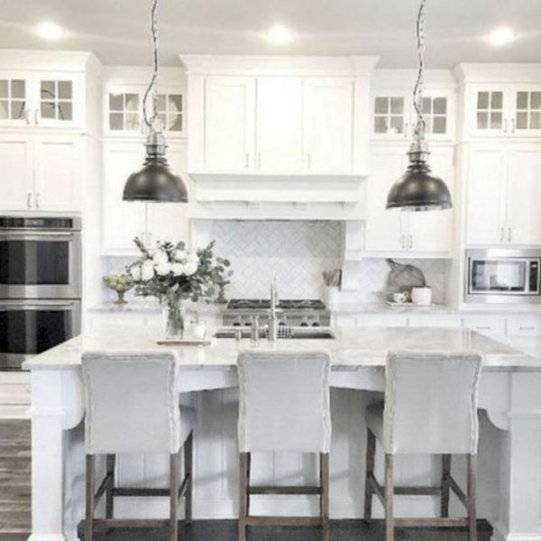 Fancy White Kitchen Cabinets Ideas To Try Asap 29