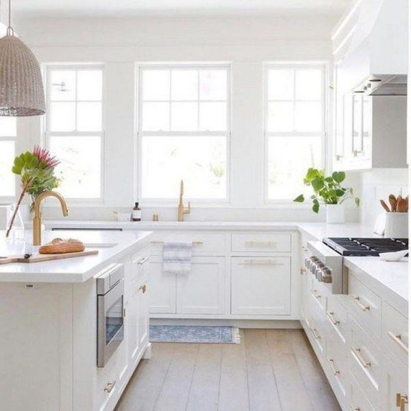 Gorgeous Blue And White Kitchen Design Ideas To Try 16