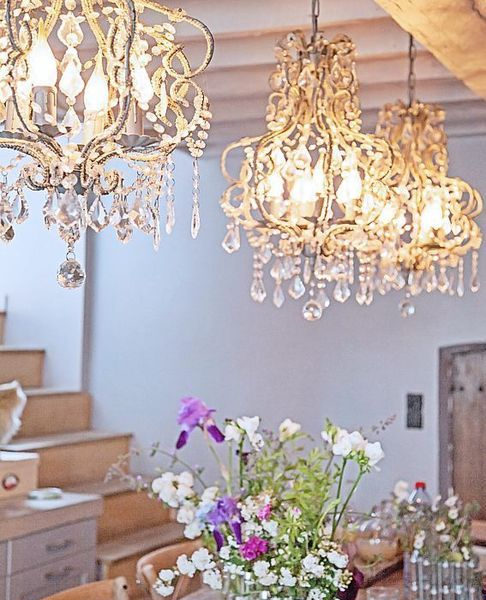 Luxury Floral French Style Ideas That Looks Cool 24