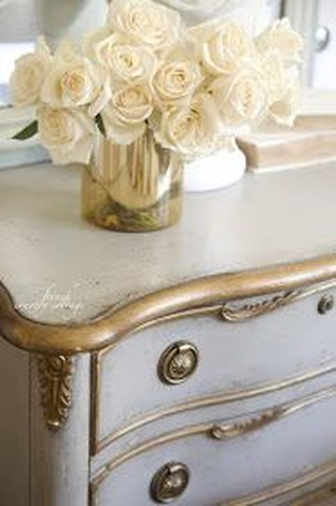 Luxury Floral French Style Ideas That Looks Cool 28