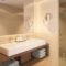 Amazing Home Interior Design Ideas With Resort Theme31