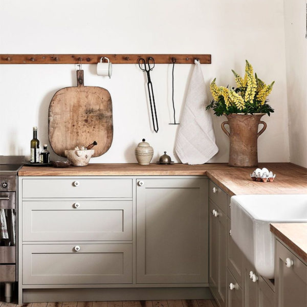 Amazing Scandinavian Kitchen Design Ideas With Island And Cabinets To Try29