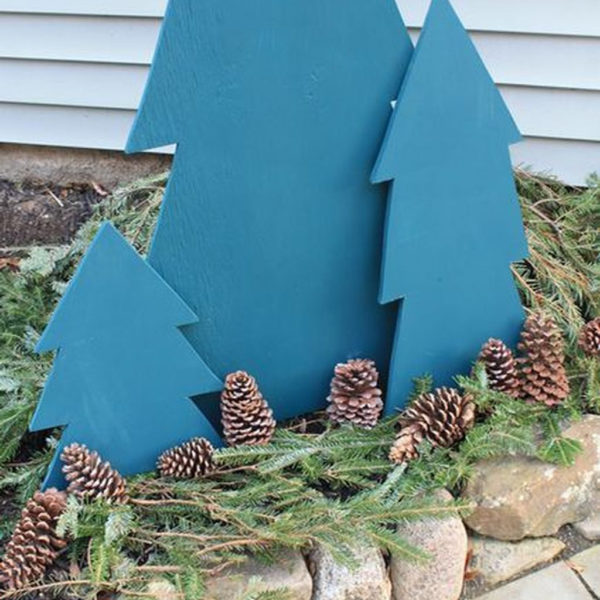 Stunning Diy Outdoor Decoration Ideas For Christmas That Looks Cool21