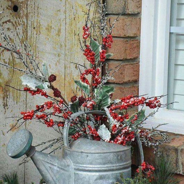 Stunning Diy Outdoor Decoration Ideas For Christmas That Looks Cool29